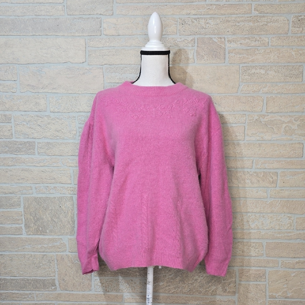 MICHELE BOYARD LAMBSWOOL ANGORA BLEND 3D FLORAL APPLIQUE CABLE KNIT Italy